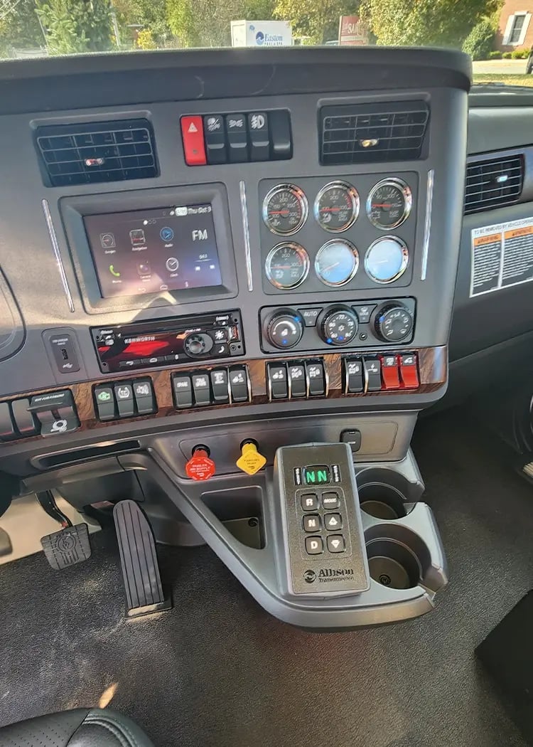 134866i