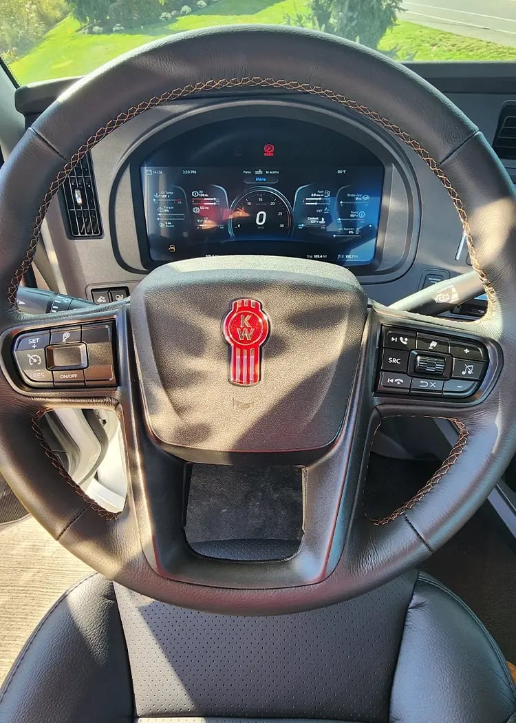 134866j