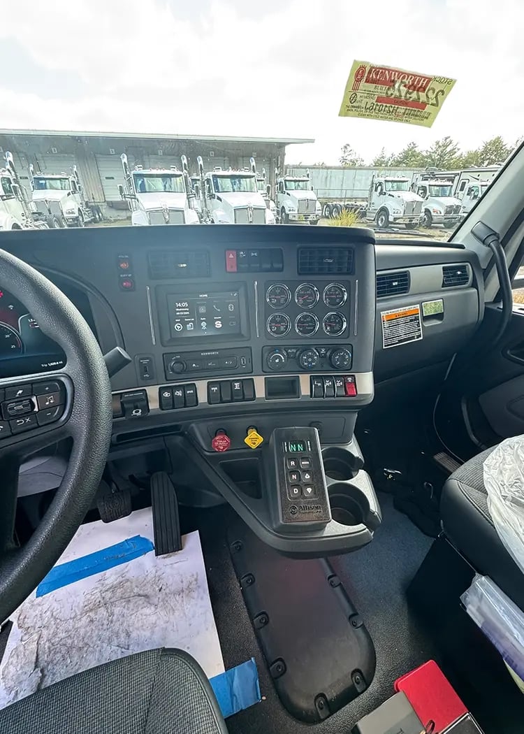222925j