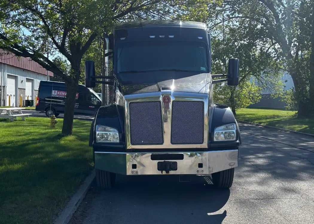 239007b