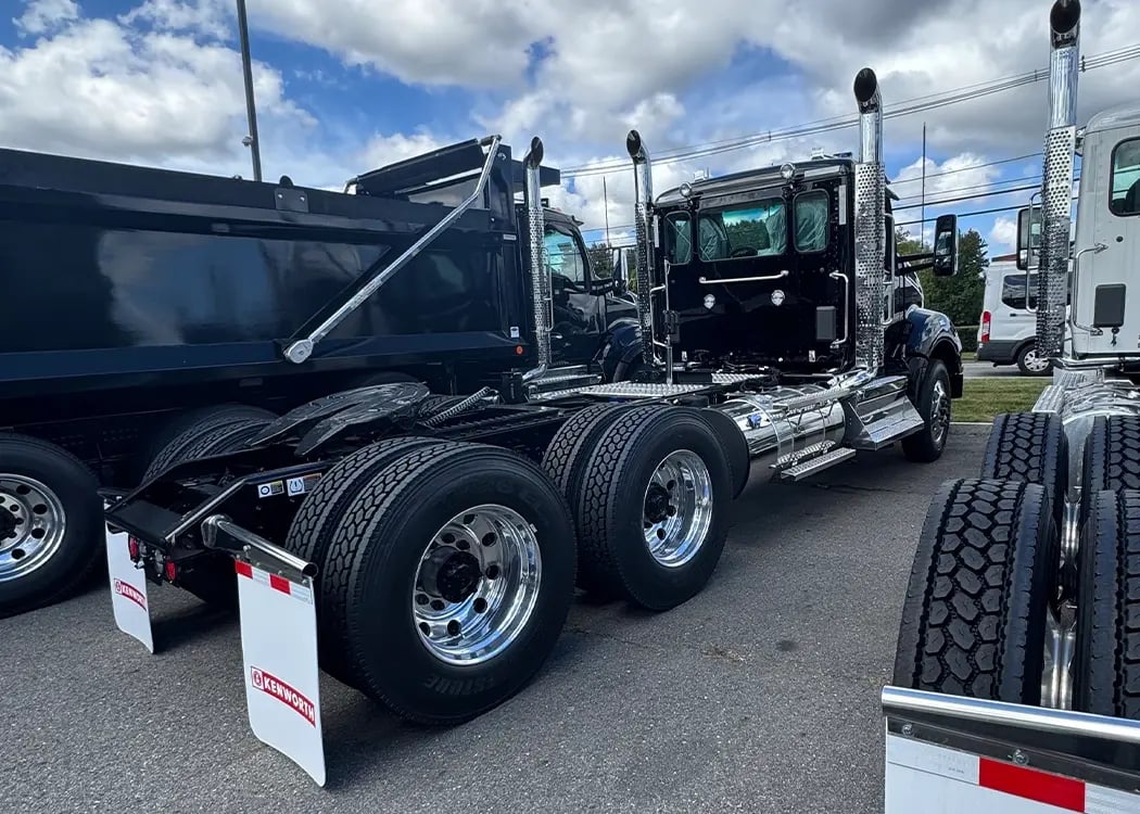 251570d