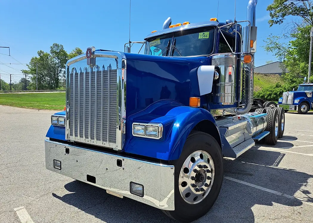 W900