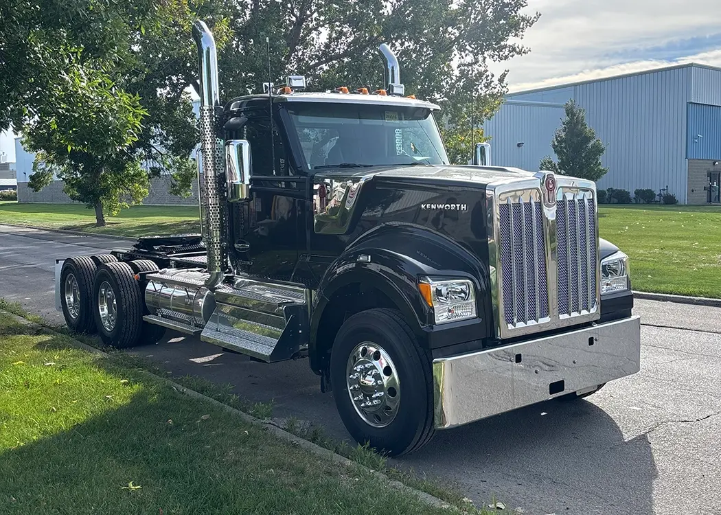 W990